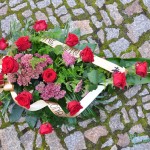 wience pogrzebowe wieniec z róż